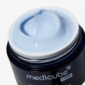 Medicube Zero Pore One Day Cream - Ενυδατική κρέμα για μείωση της εμφάνισης των πόρων